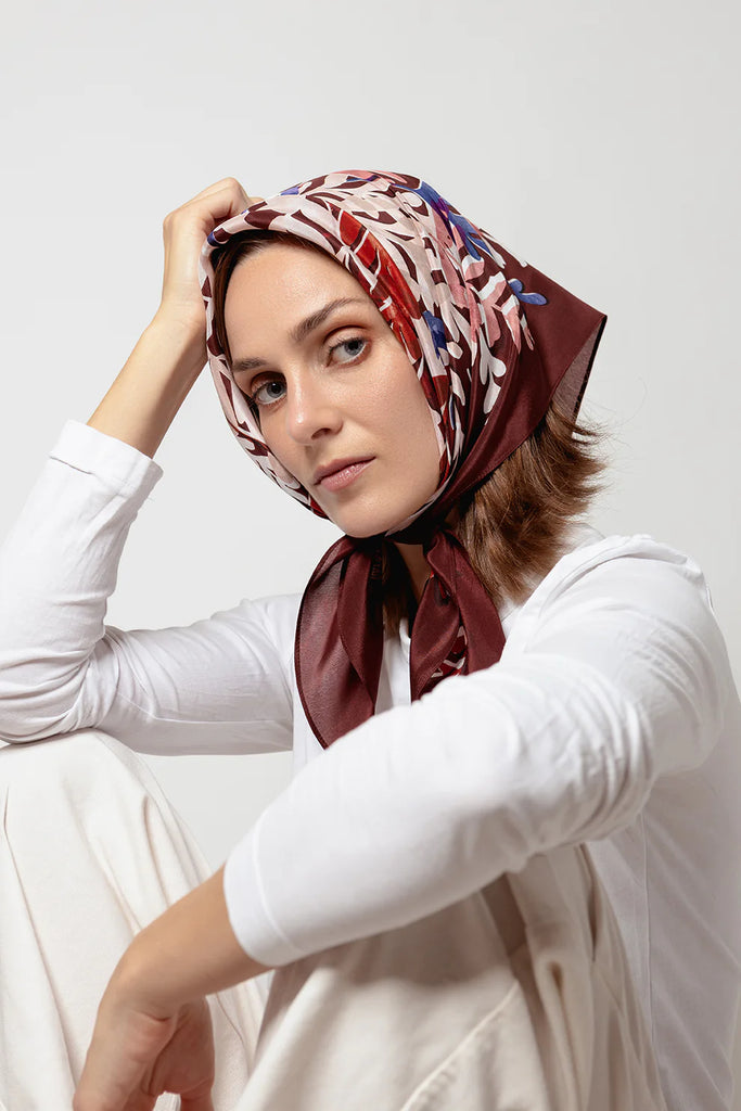 Tófa silk scarf - brown