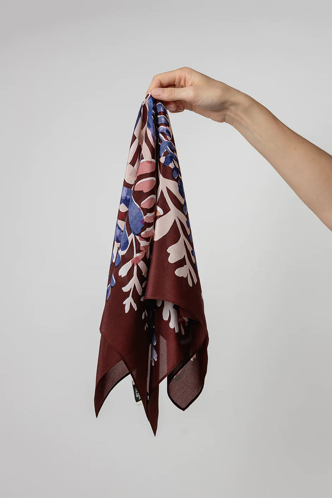 Tófa silk scarf - brown