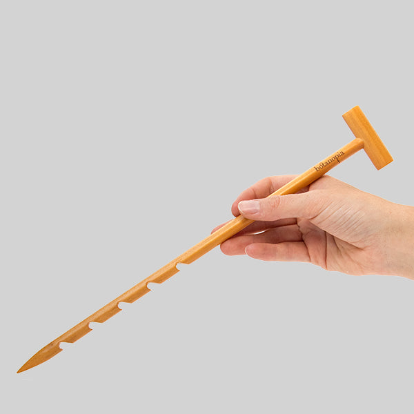 Wooden soil checker