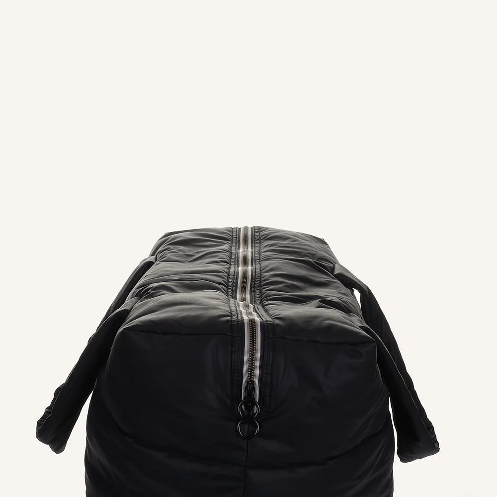 Svört Camill Helgartaska / Black Camill Weekend Bag - væntanleg í byrjun nóv