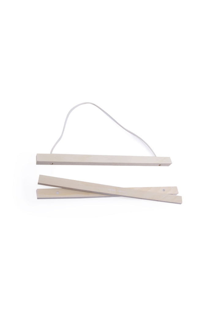 Myndahengi úr tré / Wooden wall hanger