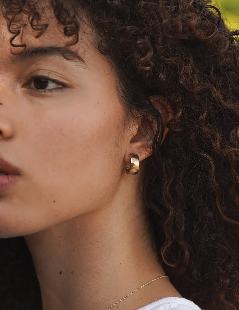 Magnolia hoops