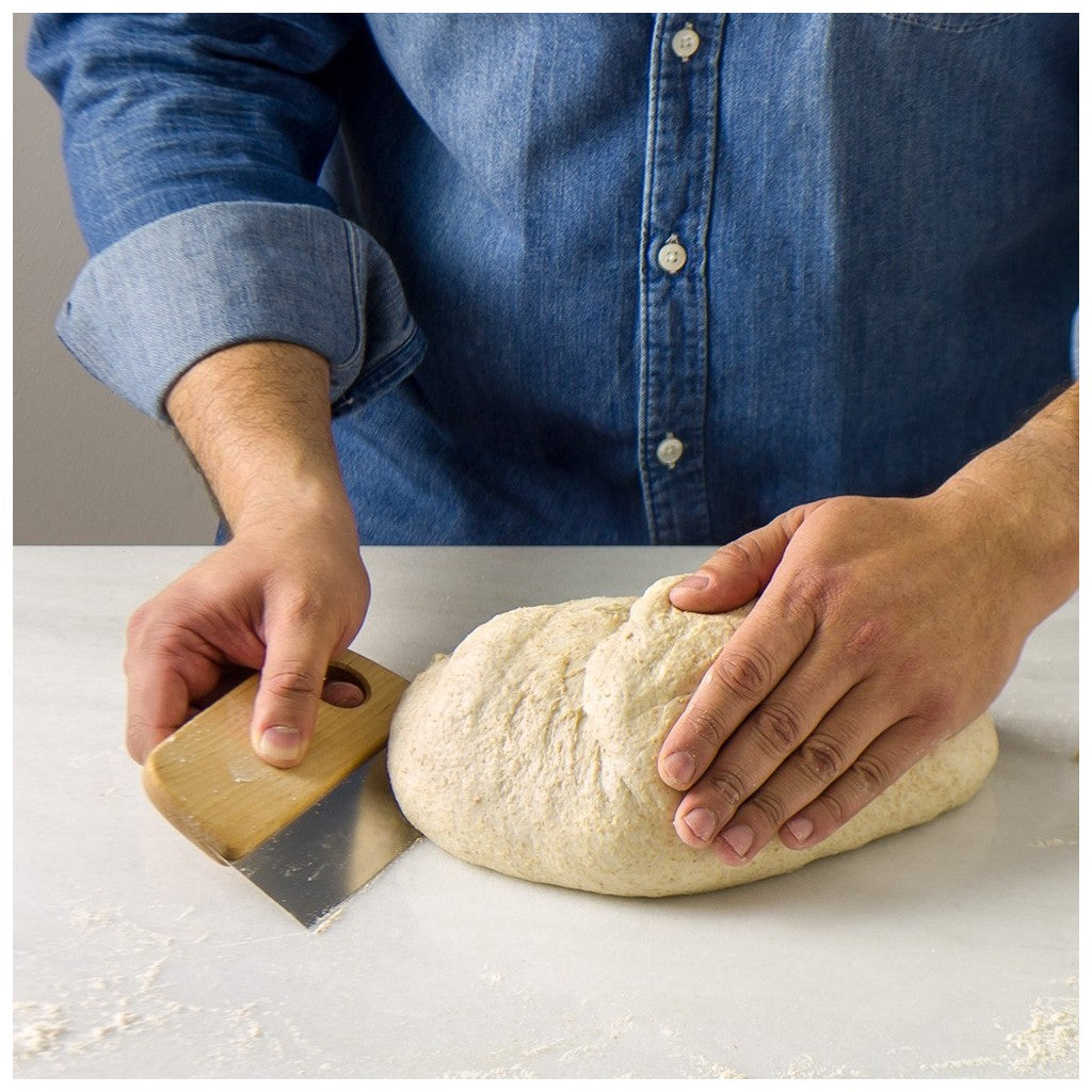 Deigskafa / Dough scraper