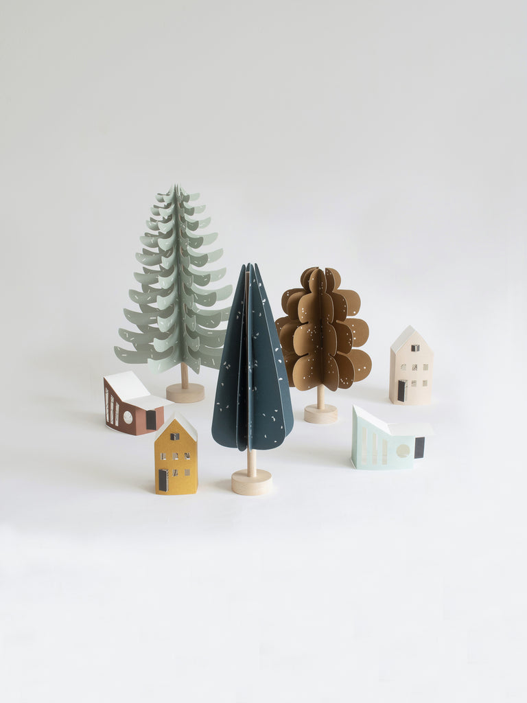 Eikar Tré / Oak tree
