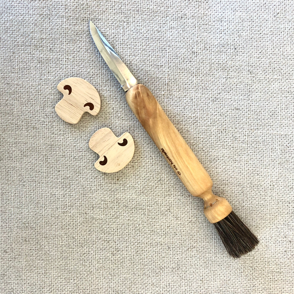Sveppahnífur m. bursta / Mushroomknife w. brush