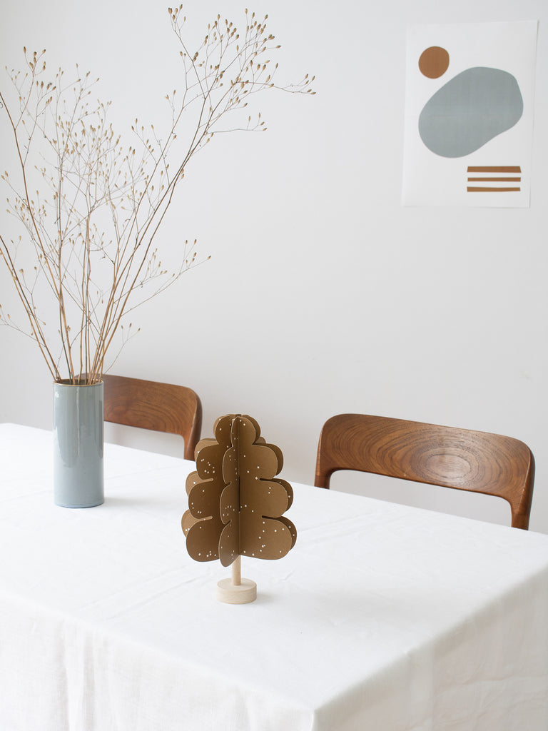Eikar Tré / Oak tree