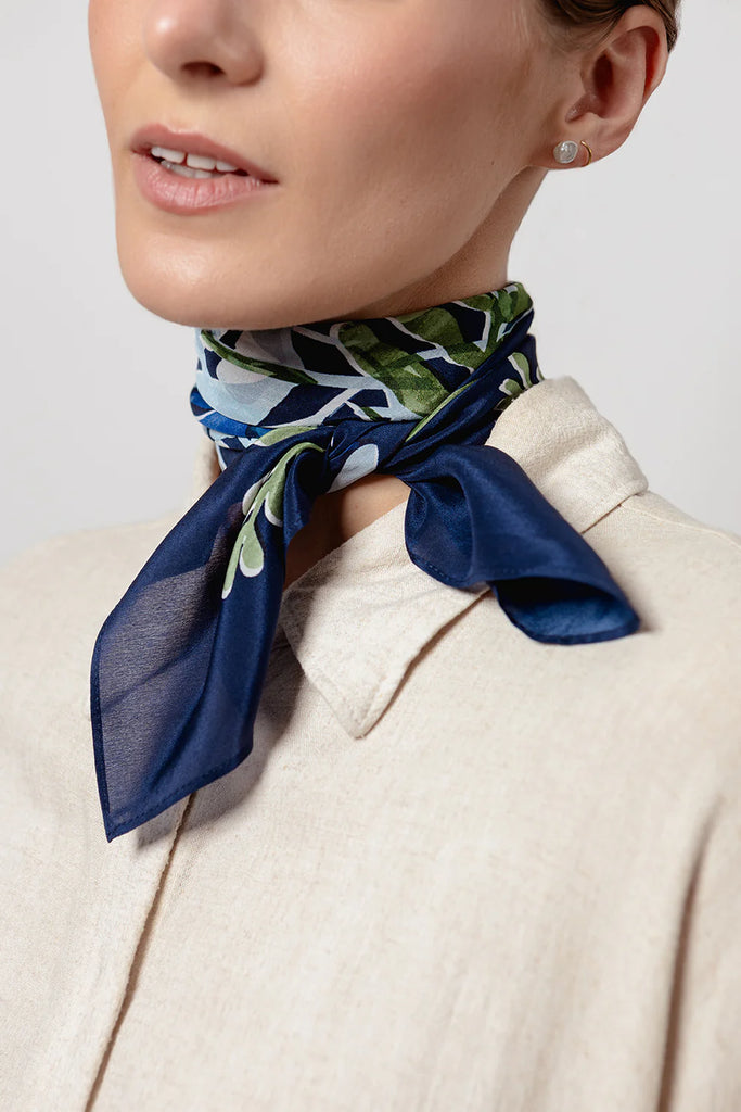 Tófa silk scarf - blue