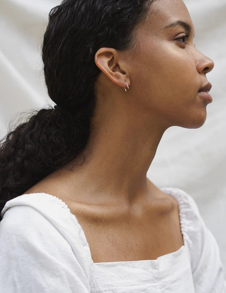 U-shaped earrings - Silver