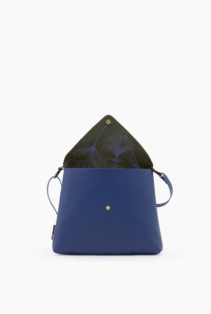 Lítil Hliðartaska (4 litir í boði) / Envelope bag (4 colours available)
