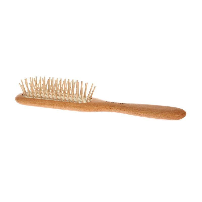 Hárbursti með viðarpinnum / Hairbrush with wooden pins